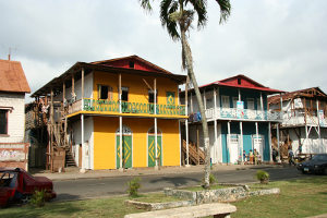 houses on isla colon, bocas del toro