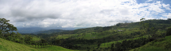 View between Guayabo and Santa Cruz